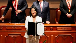 Peru's Fujimori takes power, extending Latin America's rightward tilt