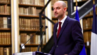 Empty words, no impact: The collapse of French foreign policy