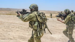 Israeli forces authorized to respond to threats