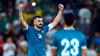 Chicago airport interrogation delays Iraqi soccer star