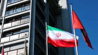 Europeans try to coax Iran back to diplomacy, as Trump considers strikes