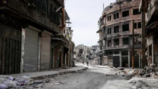 Explosions rock military site south of Aleppo