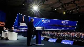 Putin's 'Davos' haunted by war and stagnation despite the swank of influencers