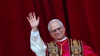 Pope Leo XIV receives warm welcome from UAE leadership
