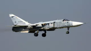 Qatar shoots down Iranian jets