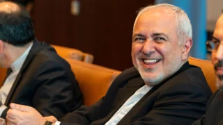 Iran's former FM Zarif calls for peace deal with US