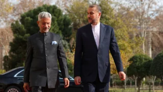 India deploys unprecedented naval might near Red Sea to rein in piracy