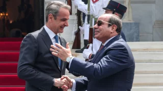 Greece, Egypt agree to boost ties, back Gaza reconstruction plan