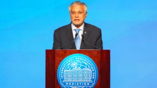 Pakistan to upgrade diplomatic ties with Afghanistan in easing of tensions