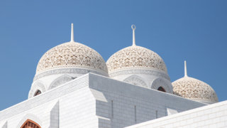 Islamic State claims responsibility for rare attack at Shi'ite Muslim mosque in Oman