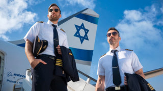 El Al seeks to acquire Isracard as war-driven monopoly boosts profits