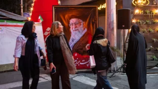 Regime propaganda meets public hostility