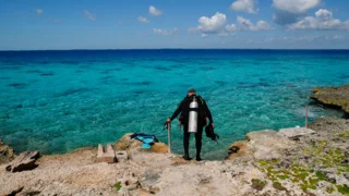 Cuba's top destinations deserted, without power or fuel under US sanctions