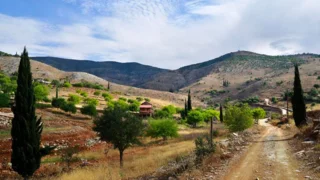 Israel strikes South Lebanon after Hezbollah drone attack