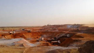 US seals big uranium investment in Niger, two years after troops left