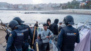 Cleared before the King arrives: Ceuta's beach camp dismantled