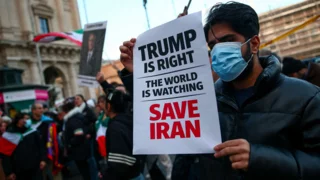 Trump says US 'armada' heading toward Iran