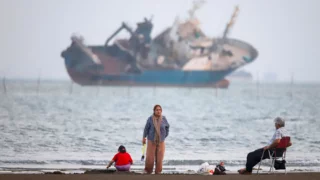 U.S. retaliates after Iranian drones launched toward Hormuz
