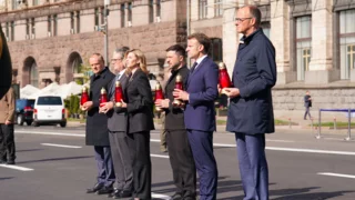 European leaders meet Zelenskiy in Kyiv to show support after Putin's parade