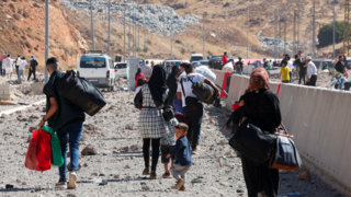 Israeli strike closes off road used to flee Lebanon