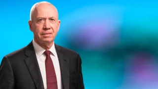 Political responsibility as the basis for a new security model