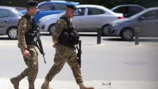 Deadly blast strikes Lebanese army vehicle