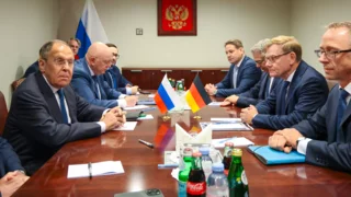 At UN, Russia and Germany's top diplomats hold first talks since 2022