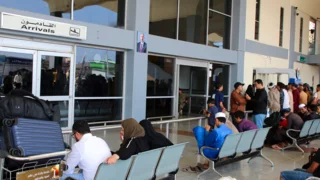 Aden airport targeted by Houthis following warning