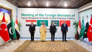 Pakistan takes center stage on Hormuz crisis