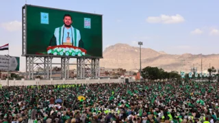 Houthis warn of strikes on Saudi oil