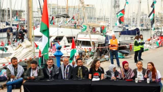 Spain backs Gaza aid flotilla challenge