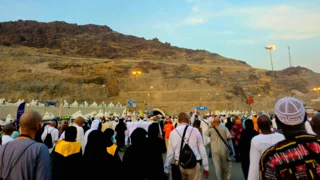 Faith over fear: 1.7 million pilgrims complete the Hajj as war looms