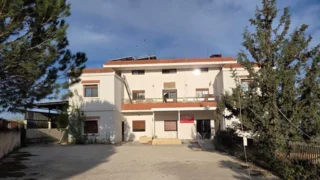 How a false report about a monastery spread