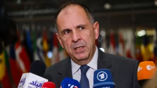 Greece plans extension of territorial waters despite Turkish warning