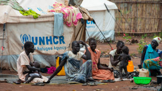 UN seeks help for tens of thousands of Sudan refugees fleeing to Libya, Uganda