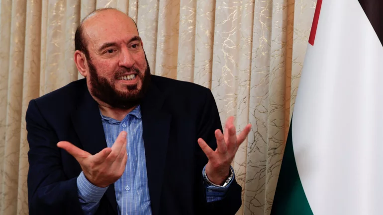 Exclusive-Hamas aims to keep grip on Gaza security and can't commit to disarm, senior official says