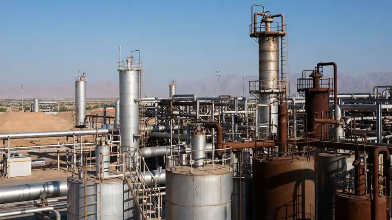 How the US controls Iraq's oil revenues