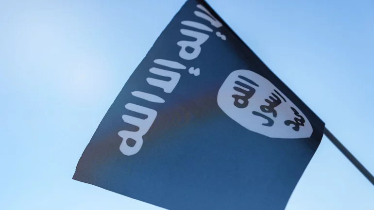 Syrian security member killed in ISIS assault in Raqqa