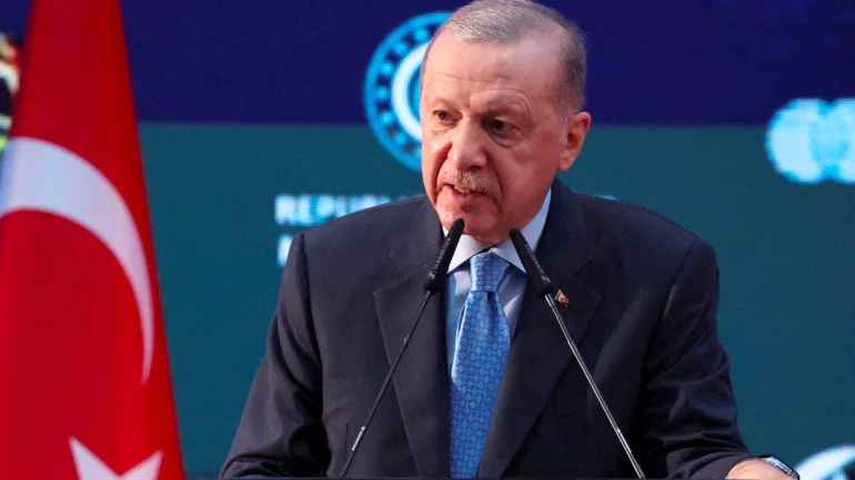 Erdogan says opposition seeking to obstruct Istanbul mayor probe