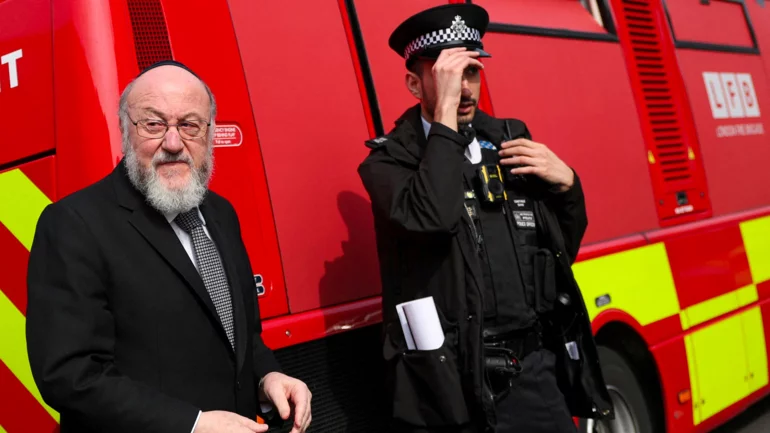 Police probe Iran-linked group over attacks on Jewish sites