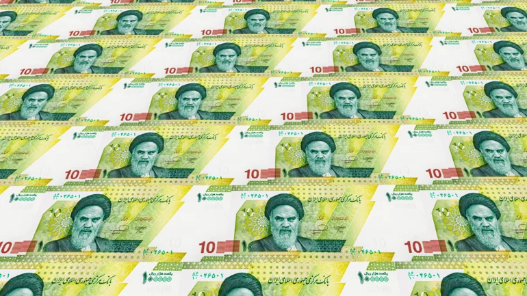 U.S. may extend blockade as Trump urges Iran to act