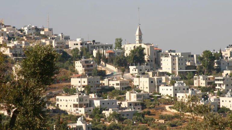 Israeli shelling kills mayor of Lebanese village