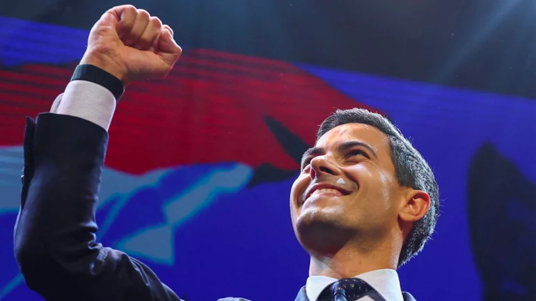 New Dutch PM Jetten faces uphill task as minority government installed