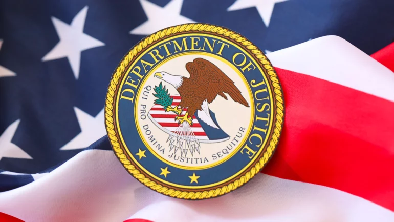 US charges Iranian man in plot to kill Donald Trump, Justice Dept says
