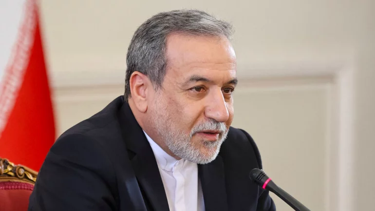 Iran's foreign minister to hold talks in Paris on Nov. 26 - French foreign ministry