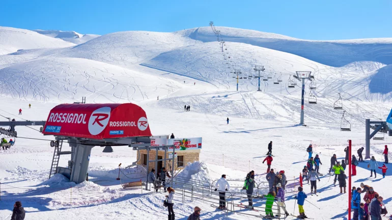 Snowfall sparks hopes for the ski season in Lebanon