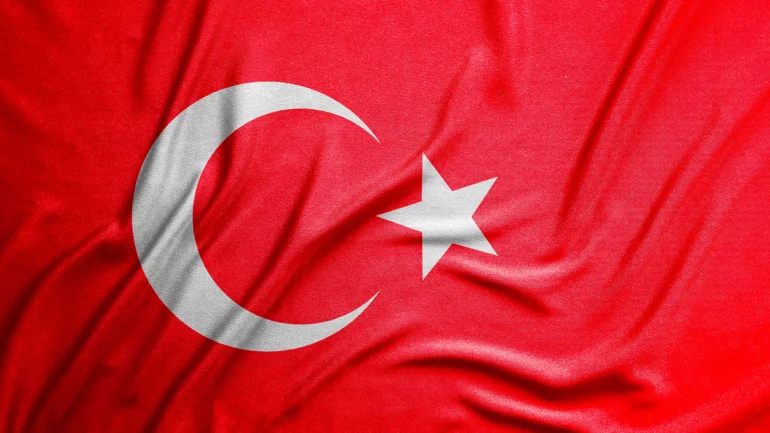 Turkey veteran urges accountability, unity as PKK disarms