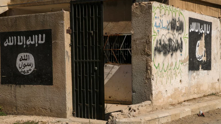 Life sentences for three French jihadists in Iraq