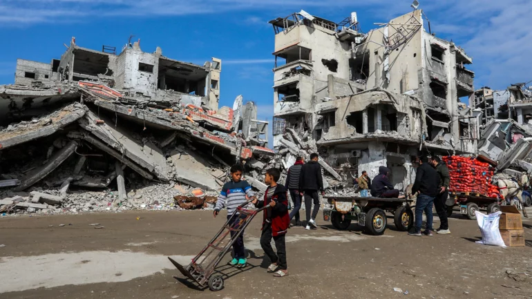 Mediators present updated Gaza ceasefire proposal to Israel and Hamas, Axios reports