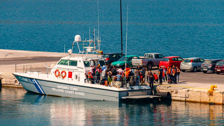 Libyan coast guards train in Greece under plan to stem migrant flows